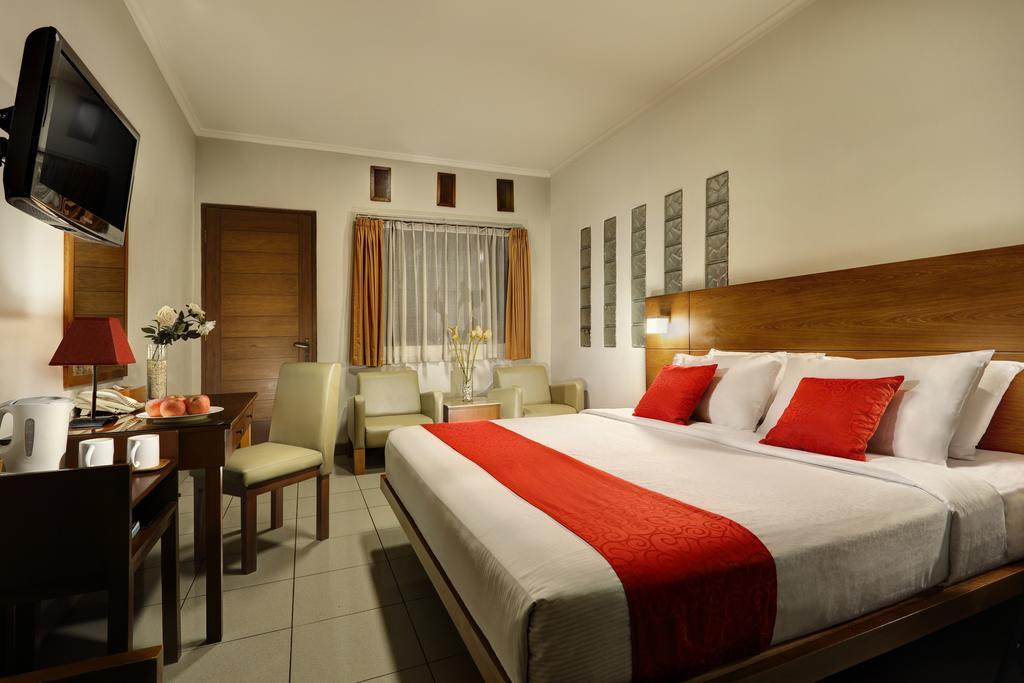 Ilos Hotel Bandung Exterior photo